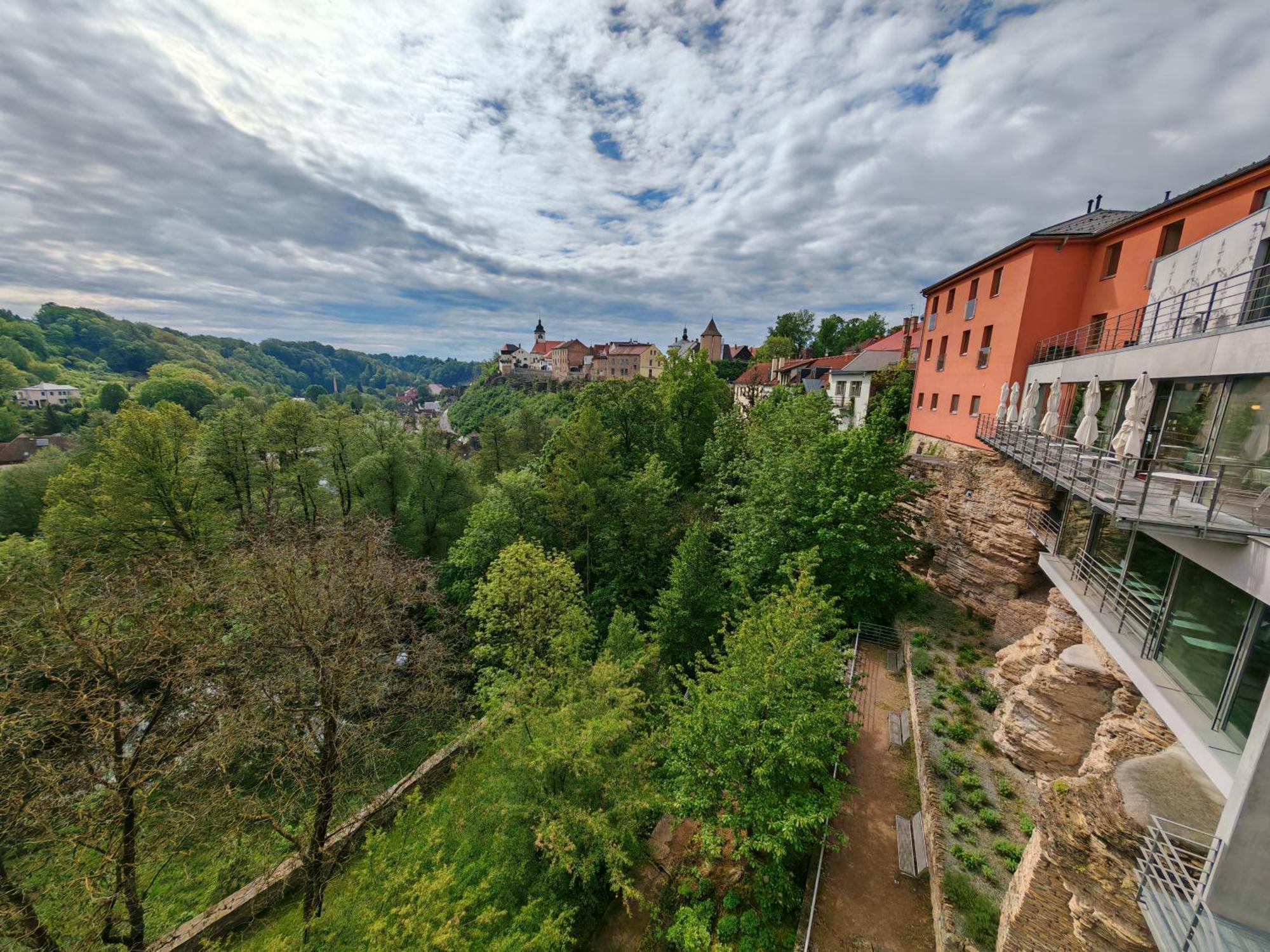 Hotel Rajska Zahrada Nove Mesto nad Metuji Exterior photo